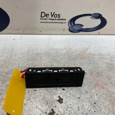 Citroen C3 1.4 16V Sensodrive Display Interieur KFU 2007 6155EX-9822637880-96632560XT