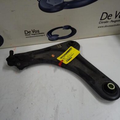Citroen C4 Cactus  Draagarm links-voor 2019 3520W7