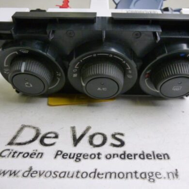 Citroen C3 Picasso 1.4 16V VTI 95 Kachel Bedieningspaneel 2009 6452N0