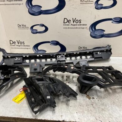 Citroen C5 Aircross 1.2 e-THP PureTech 130 Bumperframe achter 2020 9826676480-9826677480-9826677080-9833400080