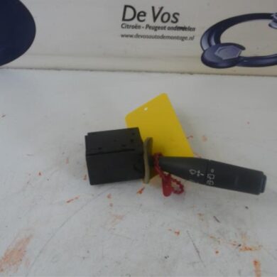 Citroen Saxo 1.1i X,SX Wiper switch 1999 6239G6