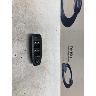 Peugeot 208 1.2 12V e-THP PureTech 110 Combischakelaar ramen 2016 9674962480