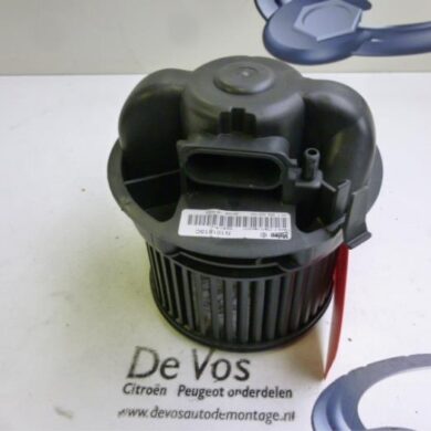 Peugeot 107 1.0 12V Kachel Ventilatiemotor 2006 6441V1