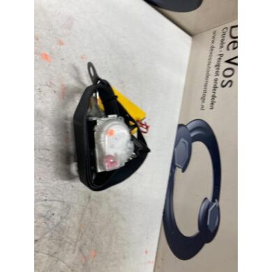 Citroen C1 1.0 12V Seatbelt tensioner, left 2006 8974LL