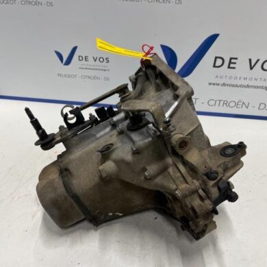 Peugeot 206 PLUS  Versnellingsbak HFX 2010 2231C8-2232E1 20CQ82