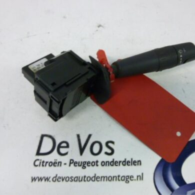 Peugeot 406 2.0 16V ST,SV Ruitenwis Schakelaar 2000 6239A8