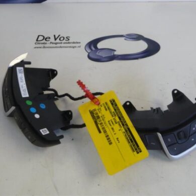 Citroen C4 1.6 e-HDI Steering wheel mounted radio control 2011 96720517ZD