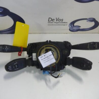 Citroen C3 1.6 HDi 92 Steering column stalk 2011 624340-96773879ZD