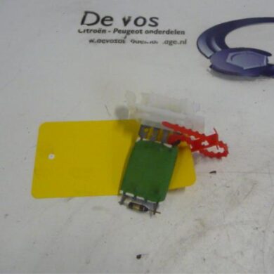 Peugeot 207 1.4 16V VTi Heater resistor 2009 6441V8