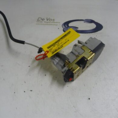 Peugeot 307 1.6 16V Rear door mechanism 4-door, right 2007 9138G0-9805103180