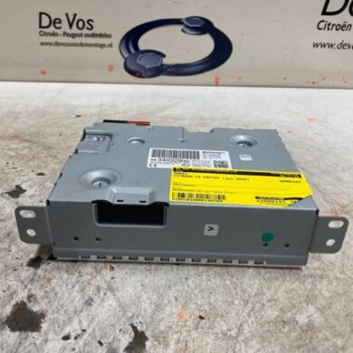 Citroen C4 Cactus 1.2 PureTech 110 12V Radio 2020 9834032980-1647912780-1673441780