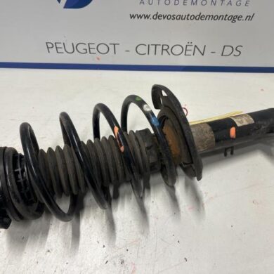 Citroen C3 1.0 Vti 12V PureTech Schokdemperpoot rechts-voor 2019 9811371180
