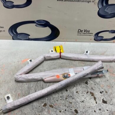 Citroen C5 Aircross 1.5 Blue HDi 130 16V Roof curtain airbag 2020 9822369780