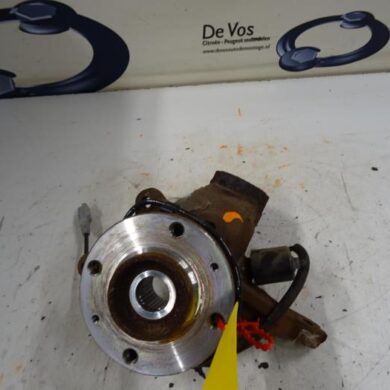 Peugeot Partner 1.6 HDI 75 Knuckle, front left 2012 364654