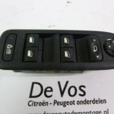 Peugeot 308  Combischakelaar ramen 2009 649026