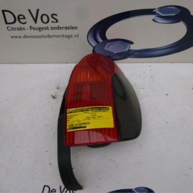 Peugeot 306 1.6i XR,XT,ST Achterlicht rechts 1999 6351J3