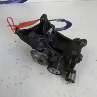 Citroen Xsara  Alternator upper bracket WJY 2001 5706H6