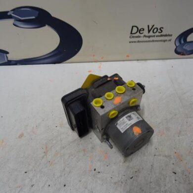 Peugeot 3008  ABS pump AHW-AHWAH01 2017 1623161180