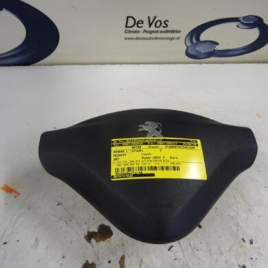 Peugeot 207  Left airbag (steering wheel) 2012 96787478ZD