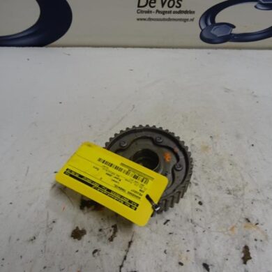Peugeot 206  Camshaft sprocket KFU 2004 0805F5