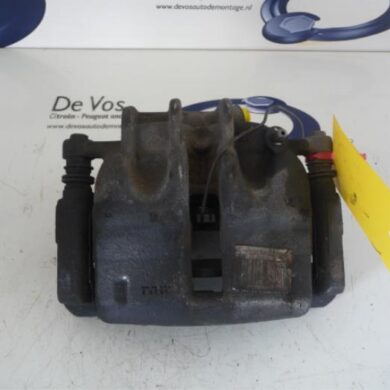 Peugeot Expert  Remklauw (Tang) links-voor RH02 2012 1607731680