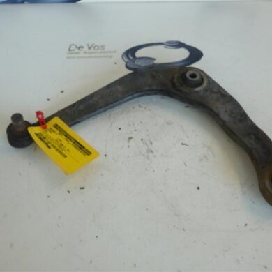 Peugeot 206 1.4 HDi Front wishbone, left 2006 3520W0-1607308680