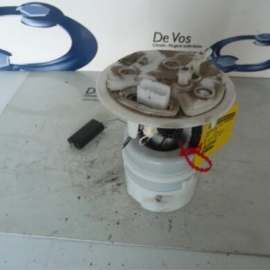 Peugeot 308 1.4 VTI 16V Electric fuel pump 8FS 2009 1525NQ