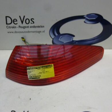 Peugeot 607 2.2 HDi 16V FAP Taillight, right 2001 6351N1