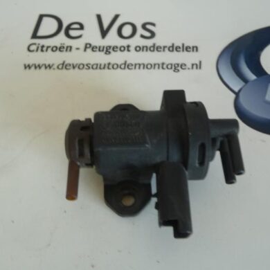 Citroen C8  Vacuum valve 2004 1928LQ