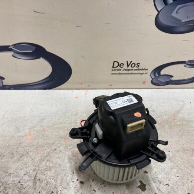 DS Automobiles DS7 Crossback  Kachel Ventilatiemotor 2019 9821292180