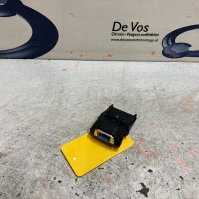 Citroen C3 1.2 Vti 12V PureTech Front camera 2017 1640245680-9822890580