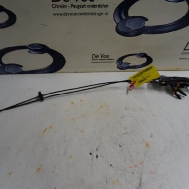 Peugeot 207  Boot lid lock mechanism 2007 8484T9