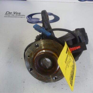 Citroen C3 Picasso  Fusee rechts-voor 2013 364790