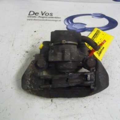 Citroen Xsara 1.6i 16V Rear brake calliper, left NFU 2003 4401A2-441065