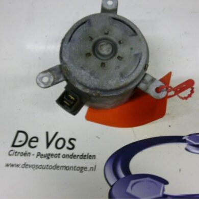 Peugeot 607 2.2 HDi 16V FAP Fan motor 2003 1250F8