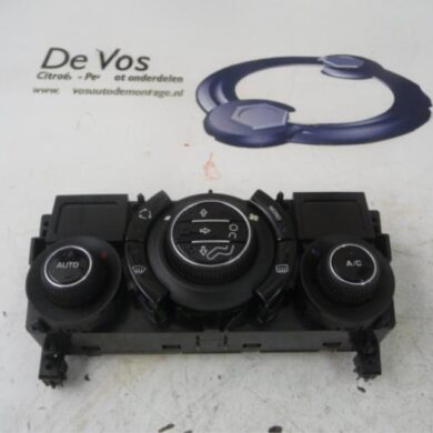 Citroen C3 Picasso  Heater control panel 2015 6452Q3
