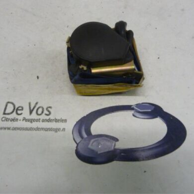 Citroen Saxo 1.5 D Front seatbelt, left 2000 8973HH