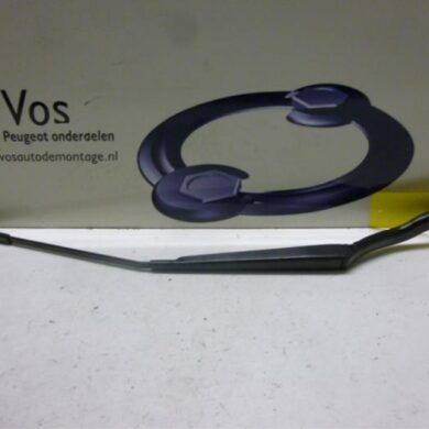Citroen C6 2.7 HDiF V6 24V Front wiper arm 2006 6429Z0