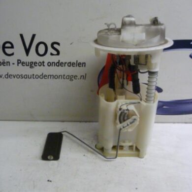 Peugeot 607 2.2 16V Brandstofpomp Elektrisch 3FZ 2001 1525H8