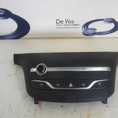Peugeot 308  Radiobedienfeld 2014 96777660ZD