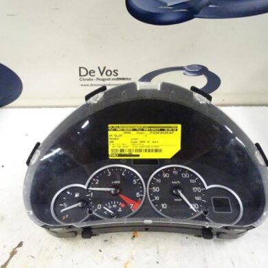 Peugeot 206 1.6 16V Odometer KM 2003 6106LP-6103P3-6106LQ