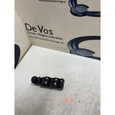 Opel Corsa 1.2 Turbo 12V 100 Combischakelaar ramen 2021 96788264ZD