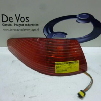Peugeot 607 2.2 HDi 16V FAP Taillight, left 2000 6350N1