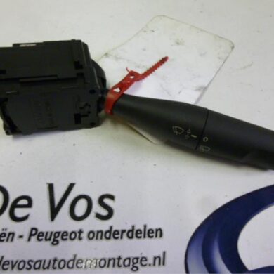 Peugeot 106 1.6 GTi 16V Ruitenwis Schakelaar 1997 6239C0