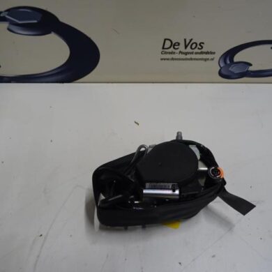 Peugeot 308  Seatbelt tensioner, right 2013 8976S2