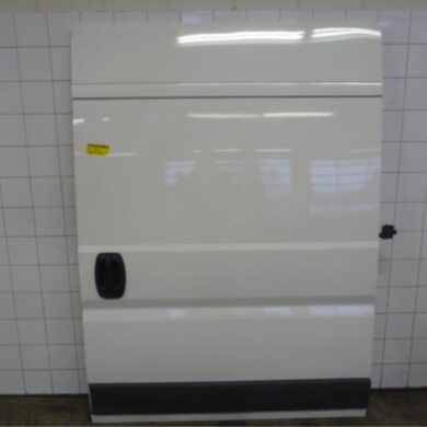 Peugeot Boxer  Minibus loading door, side 2015