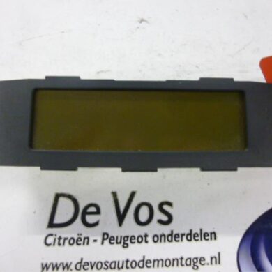Citroen C5 2.0 HDiF 16V Interior display RHR 2006 6155W9-6593N0