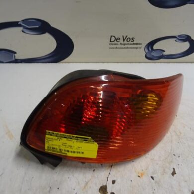 Peugeot 206 1.6 16V Taillight, right 2006 6351S1