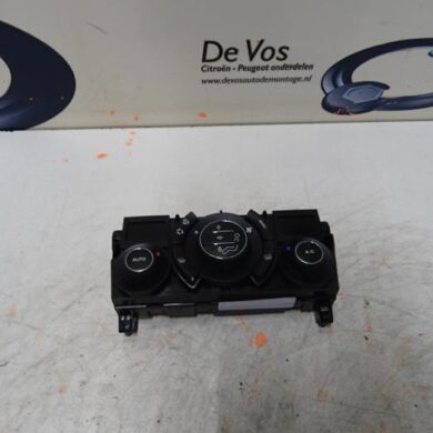 Peugeot 3008  Heater control panel 2010 6452W5
