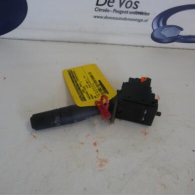 Peugeot 206 1.6 16V Steering column stalk 2001 625376